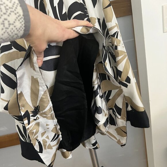100% Silk Coldwater Creek Floral Maxi Full A-Line‎ Skirt Black Tan White Sz M - Picture 6 of 14